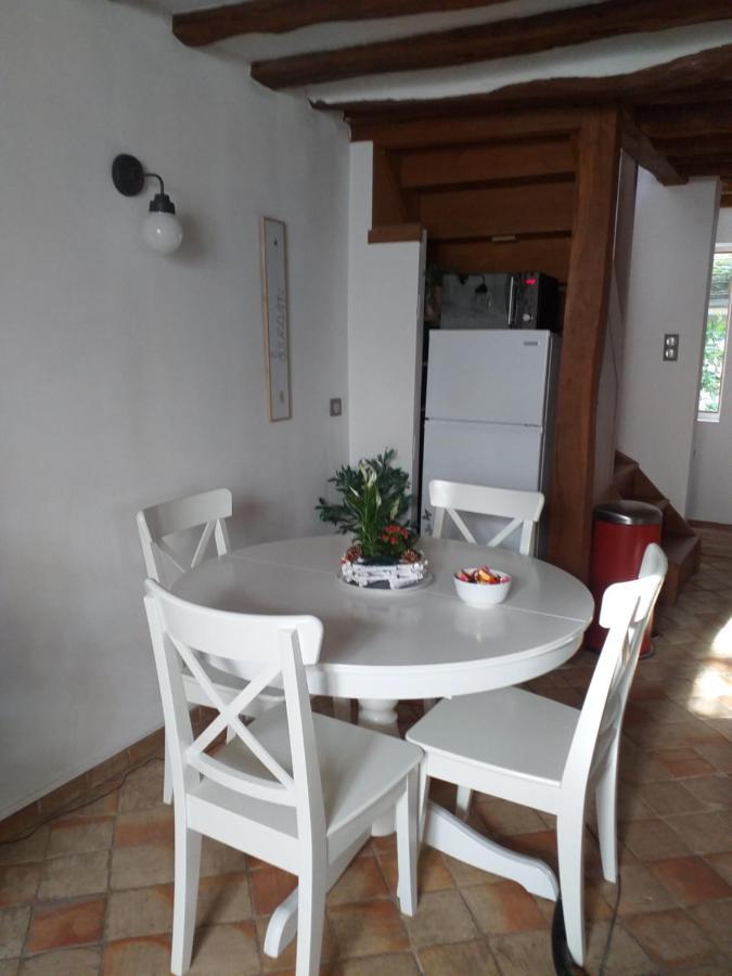 Belle Maison Au Coeur De Recloses Eksteriør billede